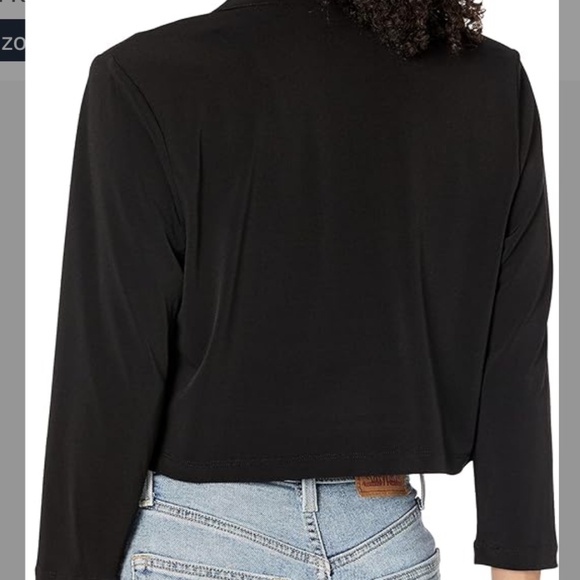 Calvin Klein Black Shrug 95% Poly 5% Spandex Size Large - Picture 9 of 9